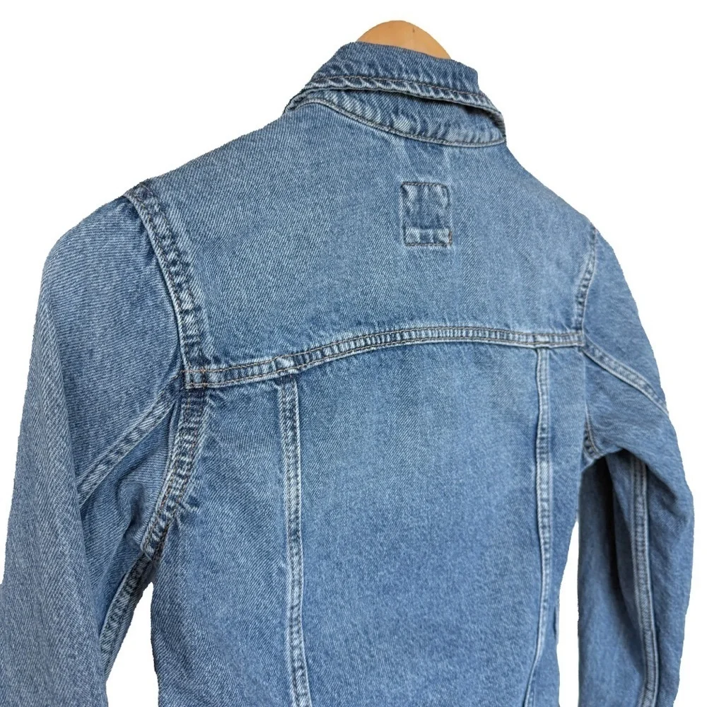Gap Kids Girl Trucker Denim Jacket Blue Size 14-16 Snap Front Long Sleeve Casual